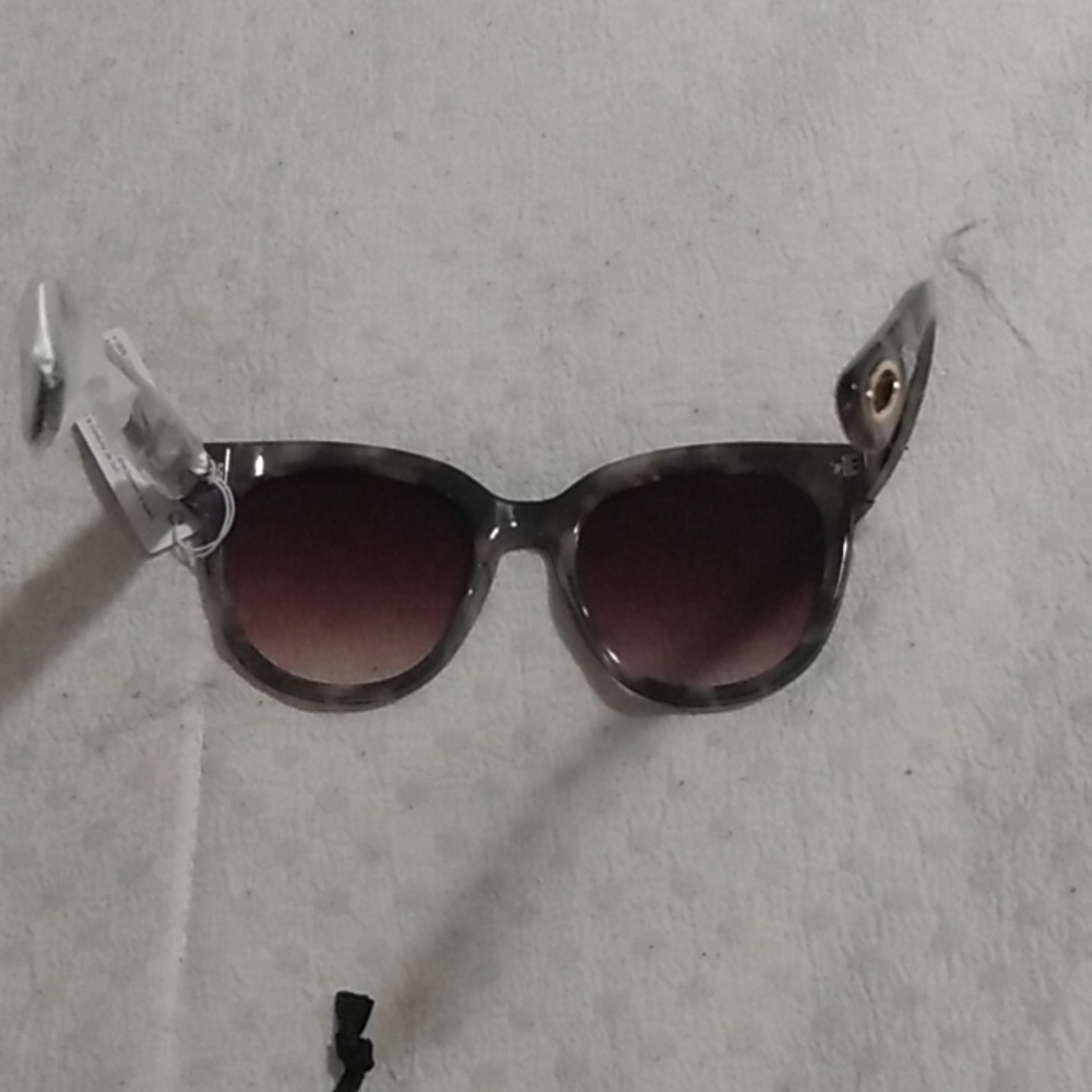 NWT Lele Sadoughi sunglasses - Picture 6 of 6